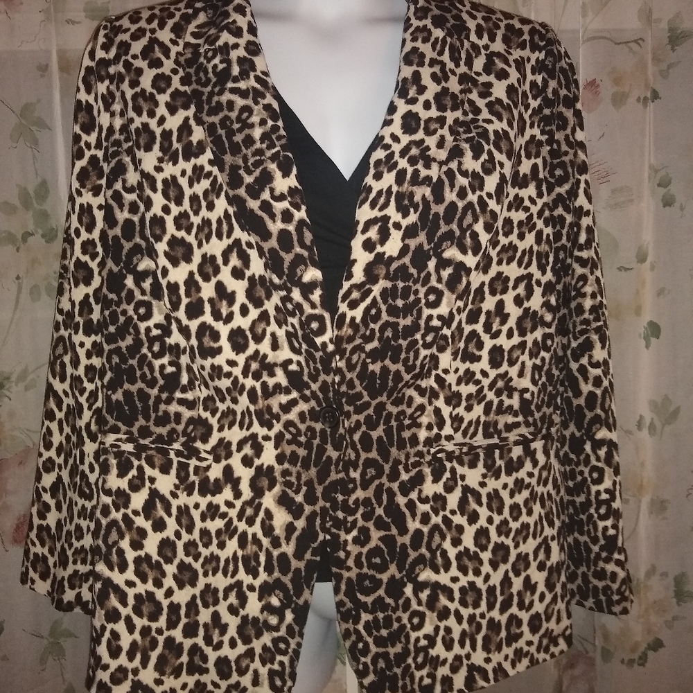Jacket - Picture 2 of 4